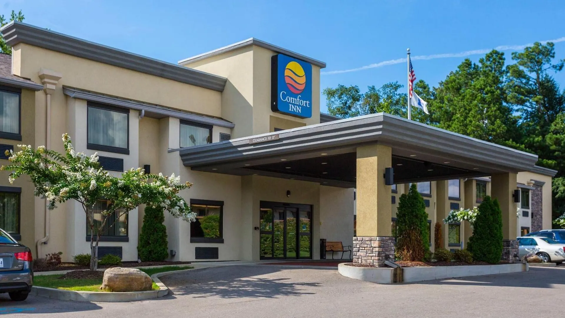 15 Best Inn Hotels in the South for Every Type of Traveler