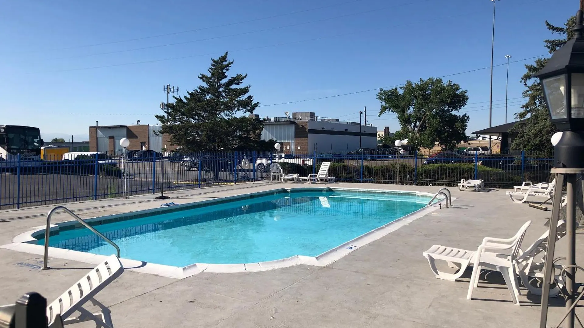 5 Budget Hotels Near Aurora Sports Park That Deliver Real Value